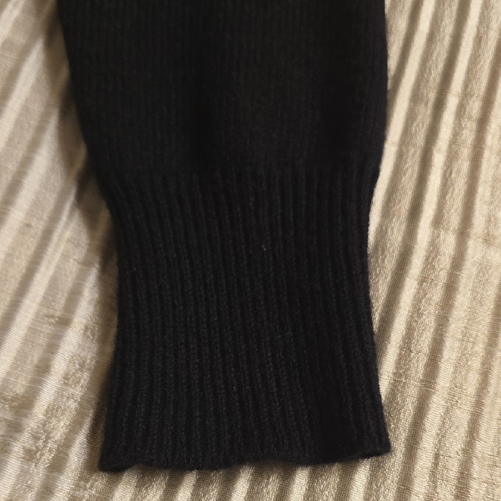 BCBGMaxAzria Lamb's Wool Black Long Sleeve Knit Dress - Picture 8 of 16